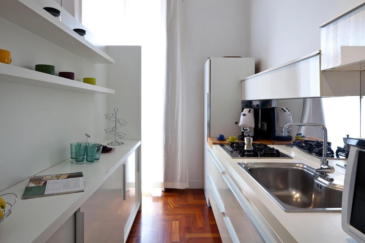 Elegant Apartment At Chiaia By Wonderful Italy Napoli Exterior foto