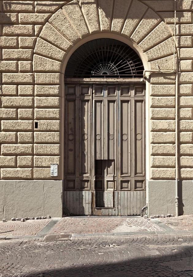 Elegant Apartment At Chiaia By Wonderful Italy Napoli Exterior foto